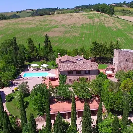 Borgo Dei Cipressi 12&2, Emma