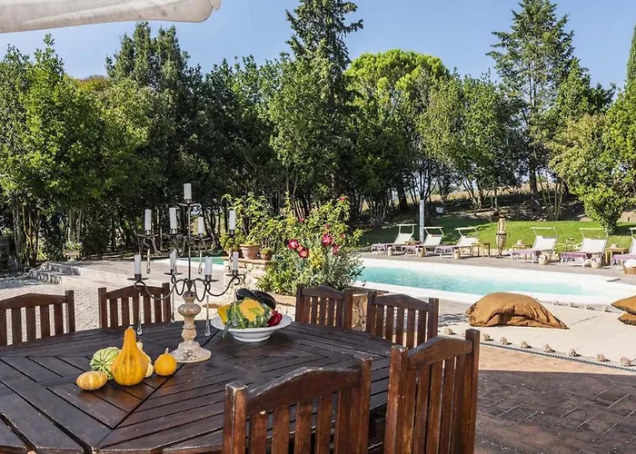 Villa Borgo Dei Cipressi 16+3 *