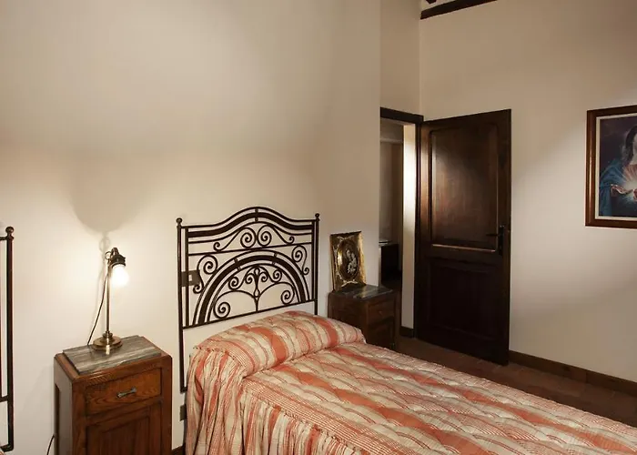 Borgo Dei Cipressi 16+3 Villa *