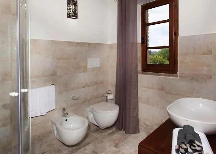 Borgo Dei Cipressi 16+3 * Todi